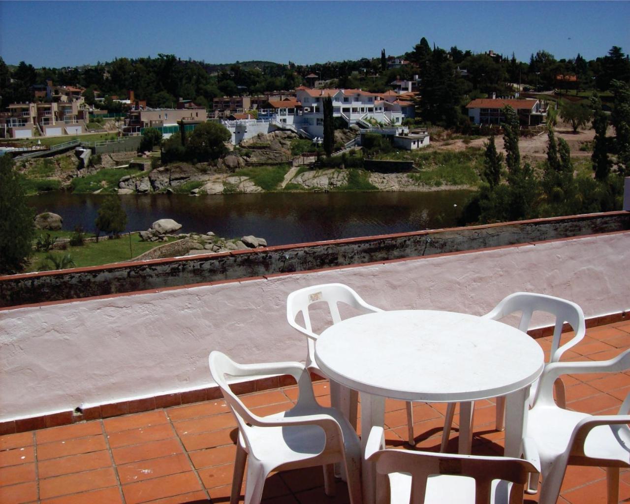 ויז'ה קרלוס פאס Departamentos Carlos Paz Bajada Al Lago מראה חיצוני תמונה