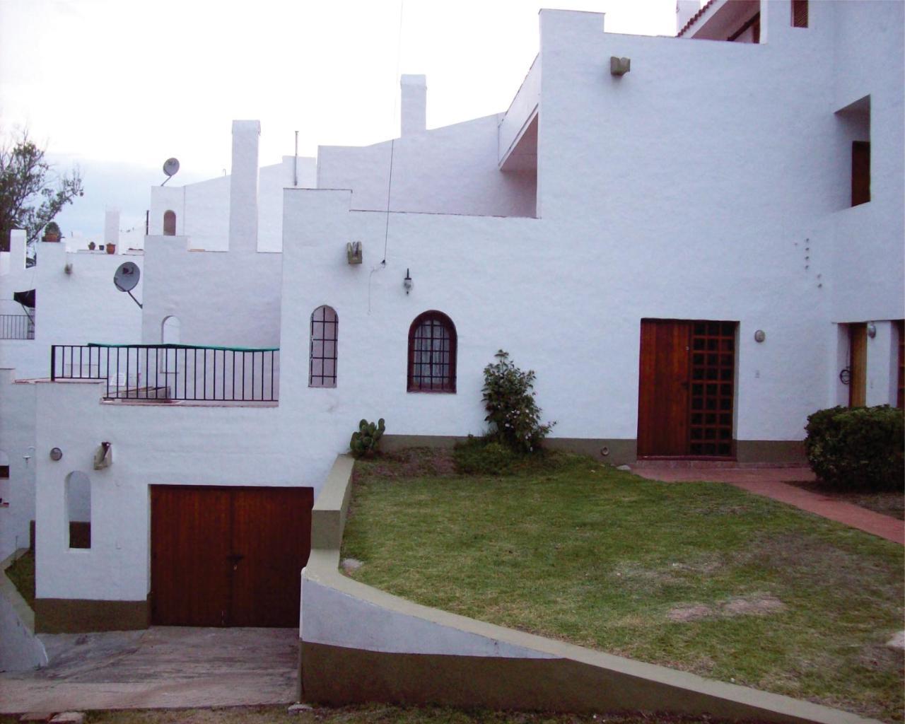 ויז'ה קרלוס פאס Departamentos Carlos Paz Bajada Al Lago מראה חיצוני תמונה