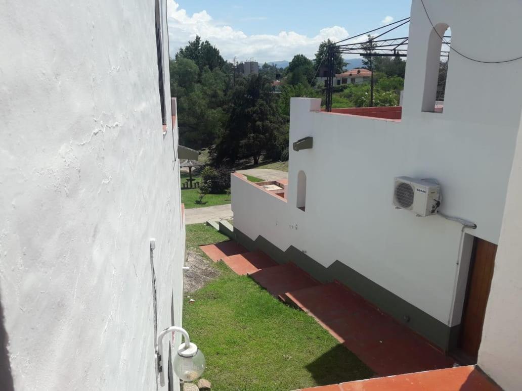 ויז'ה קרלוס פאס Departamentos Carlos Paz Bajada Al Lago מראה חיצוני תמונה